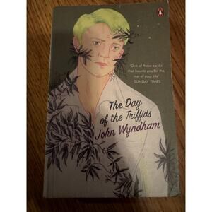 Day of the Triffids by John Wyndham - paperback - 2008